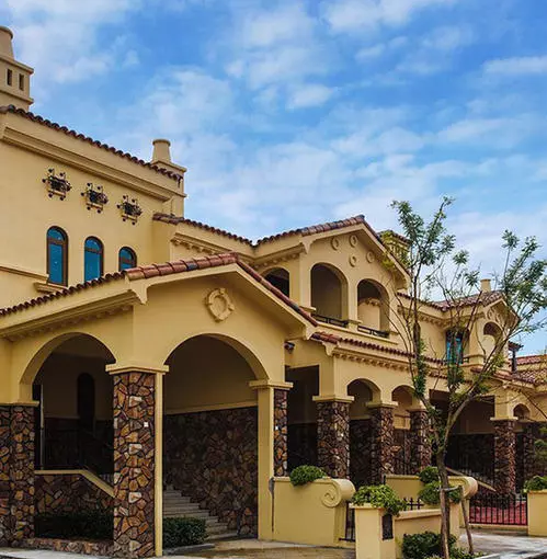 高溫高濕天氣，如何把膩子做好？華喆仿石漆給你答案！